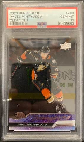 2023-24 UPPER DECK HOCKEY #488 ANAHEIM DUCKS - PAVEL MINTYUKOV CLEAR CUT YOUNG GUNS GRADED PSA 10 GEM MINT