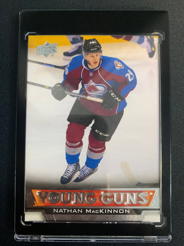 2013-14 UPPER DECK HOCKEY #238 COLORADO AVALANCHE - NATHAN MACKINNON YOUNG GUNS ROOKIE CARD