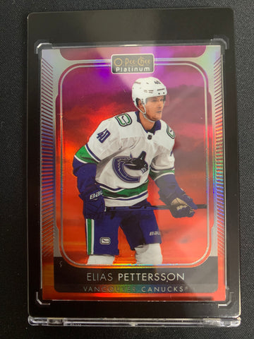 2021-22 UD O-PEE-CHEE PLATINUM HOCKEY #196 VANCOUVER CANUCKS - ELIAS PETTERSSON SUNSET SP