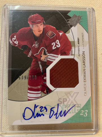 2010-11 SPX HOCKEY #182 ARIZONA COYOTES - OLIVER EKMAN-LARSSON SPX AUTOGRAPHED JERSEY ROOKIE CARD RAW