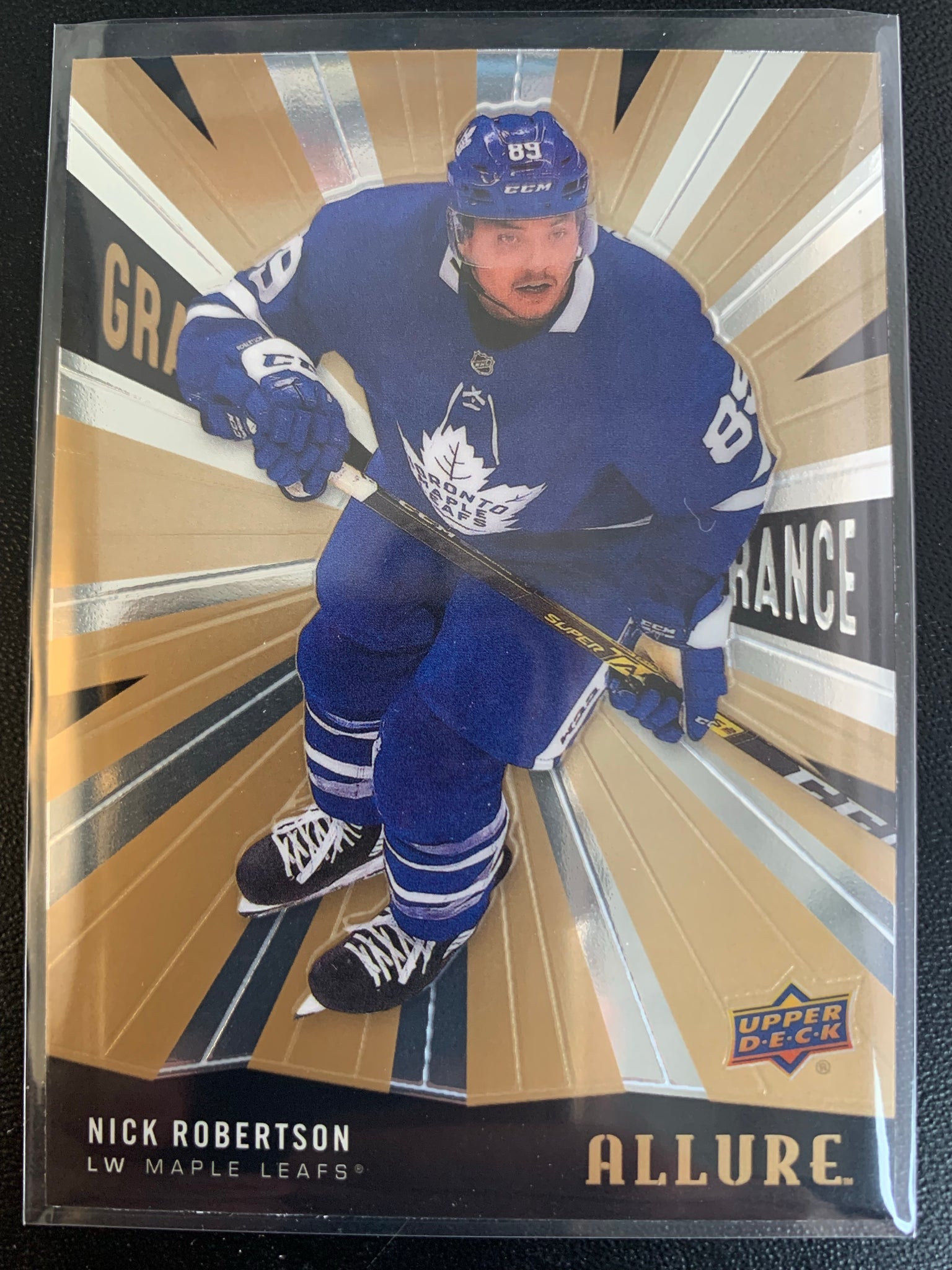 2020-21 UPPER DECK ALLURE HOCKEY #GE-23 TORONTO MAPLE LEAFS - NICK ROBERTSON "GRAND ENTRANCE" INSERT ROOKIE CARD