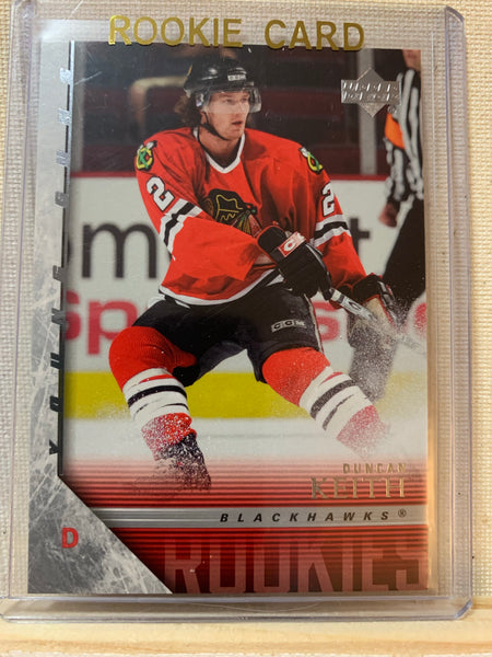 2005-06 UPPER DECK HOCKEY #230 CHICAGO BLACKHAWKS - DUNCAN KEITH YOUNG GUNS ROOKIE CARD RAW