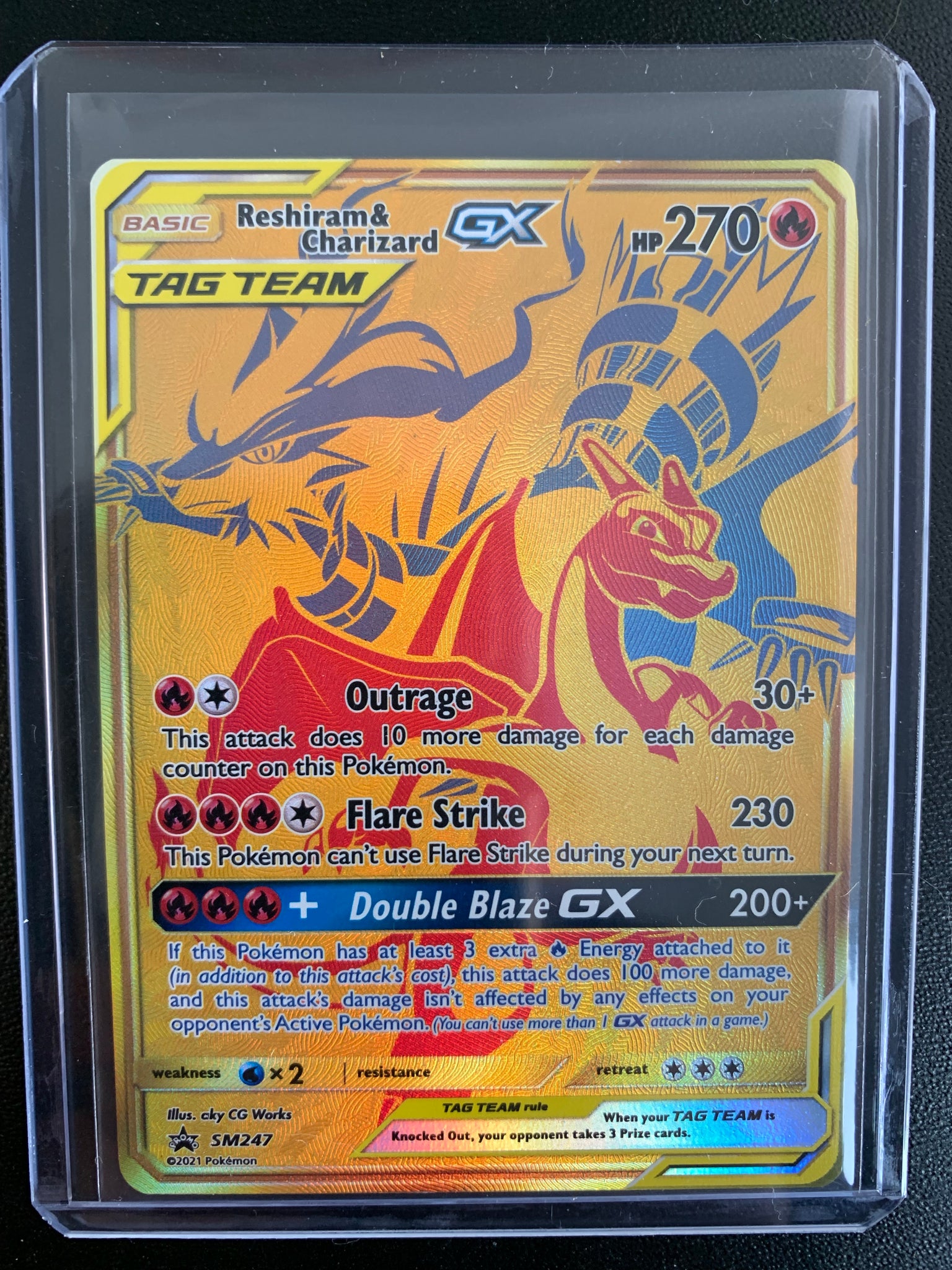 POKEMON SUN & MOON BLACK STAR PROMO - RESHIRAM & CHARIZARD GX TAG TEAM