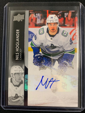 2021-22 UPPER DECK S1 HOCKEY #174 VANCOUVER CANUCKS - NILS HOGLANDER SSP AUTOGRAPHED CARD