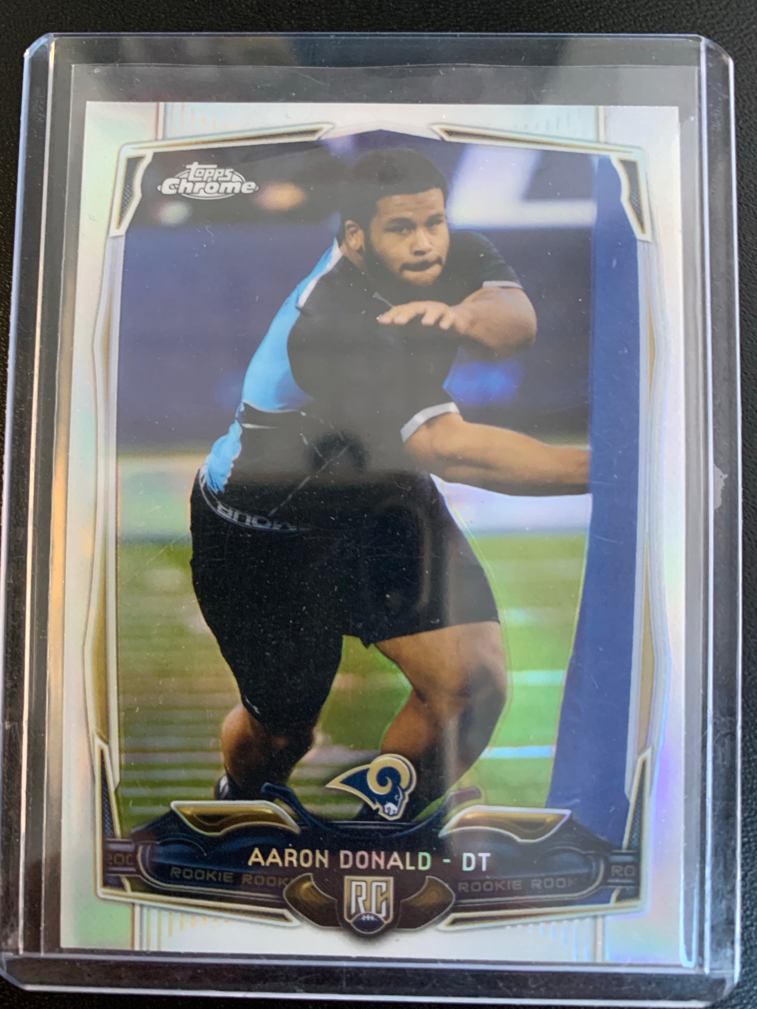 2014 TOPPS CHROME FOOTBALL #175 LOS ANGELES RAMS - AARON DONALD CHROME REFRACTOR ROOKIE CARD