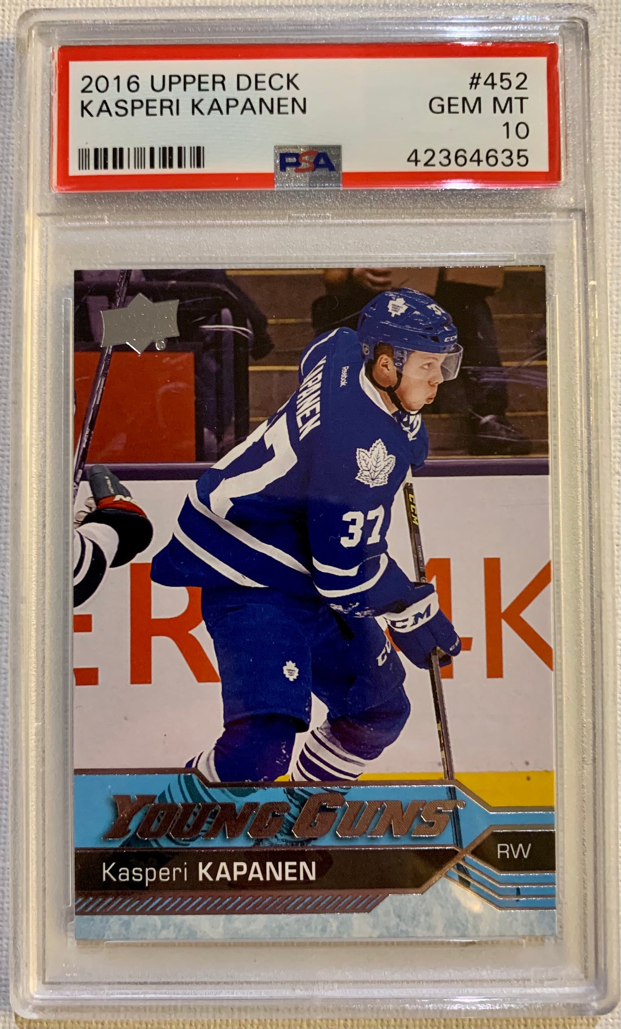 2016-17 UPPER DECK HOCKEY #452 TORONTO MAPLE LEAFS - KASPERI KAPANEN  ROOKIE CARD GRADED PSA 10 GEM MINT