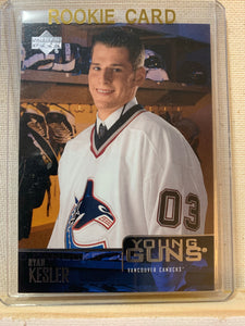 2003-04 UPPER DECK HOCKEY #454 VANCOUVER CANUCKS - RYAN KESLER YOUNG GUNS ROOKIE CARD RAW